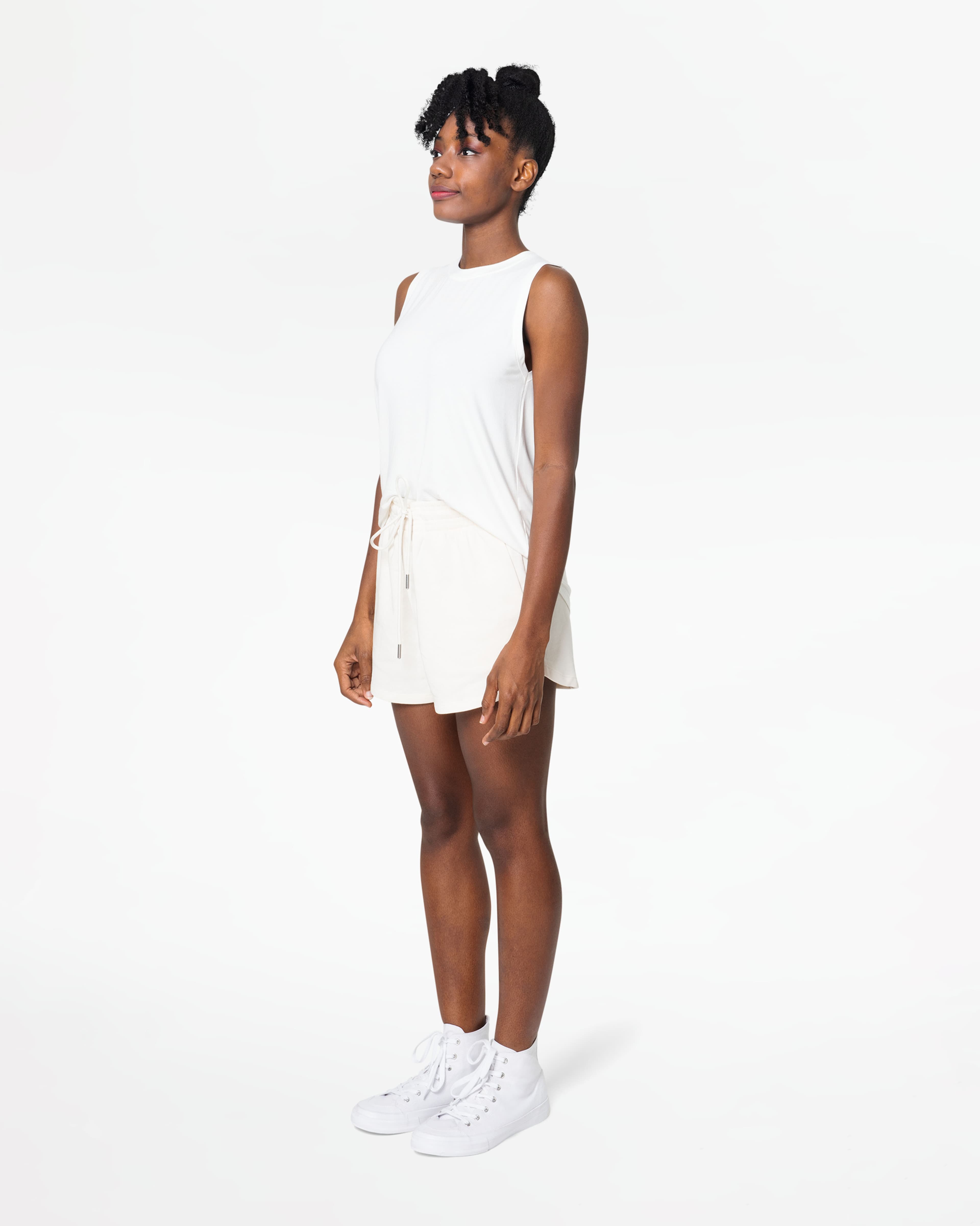 View large product image 2 of 3.